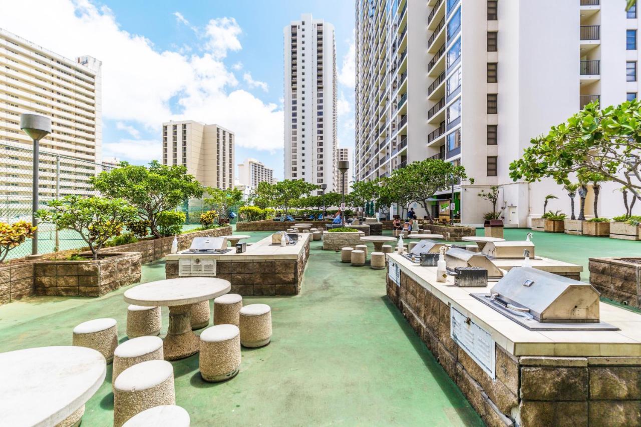Cozy Waikiki Getaway, Stroll To Beach With Free Parking Honolulu Zewnętrze zdjęcie